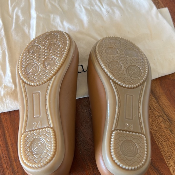 Adelisa & Co Mirabel Mary Jane - Picture 2 of 4